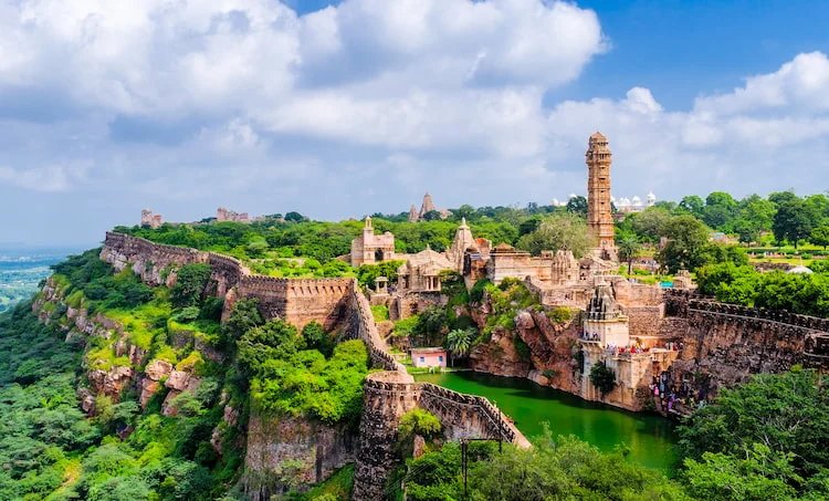 Taxi in Chittorgarh