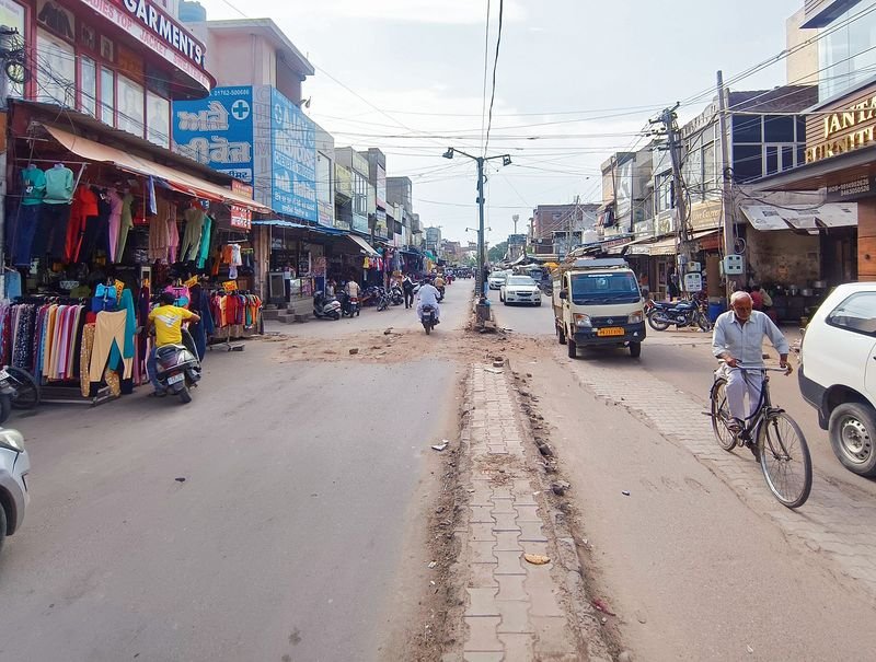 Taxi in Rajpura