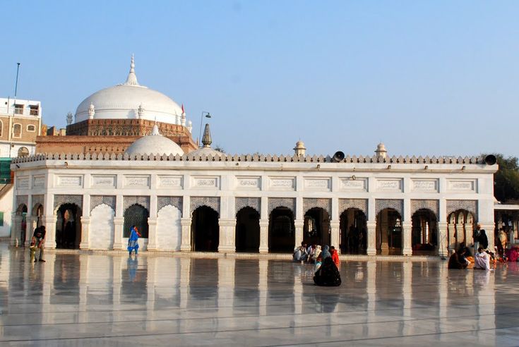 Baba Farid Tomb