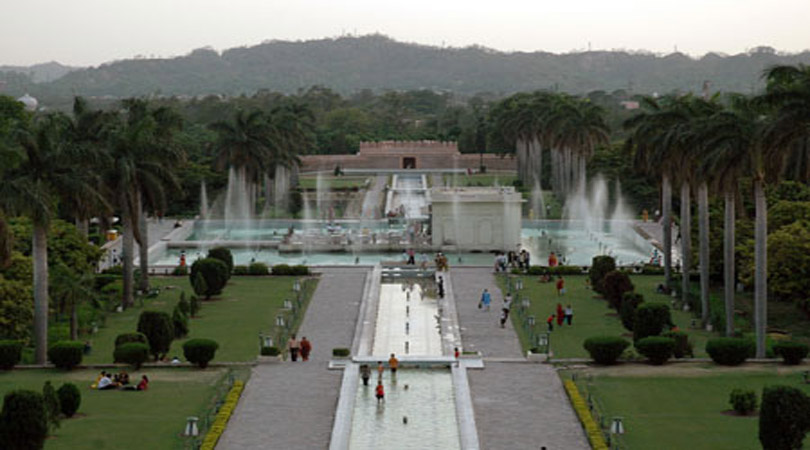 Chandigarh to Panchkula Taxi Service