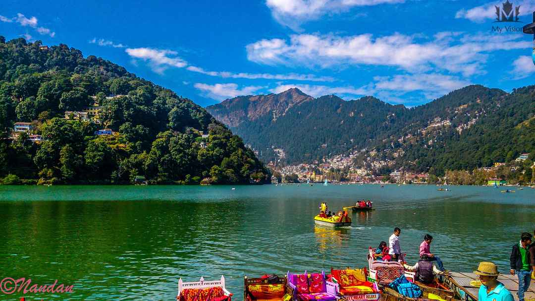 Delhi to Rudrapur Taxi Service
